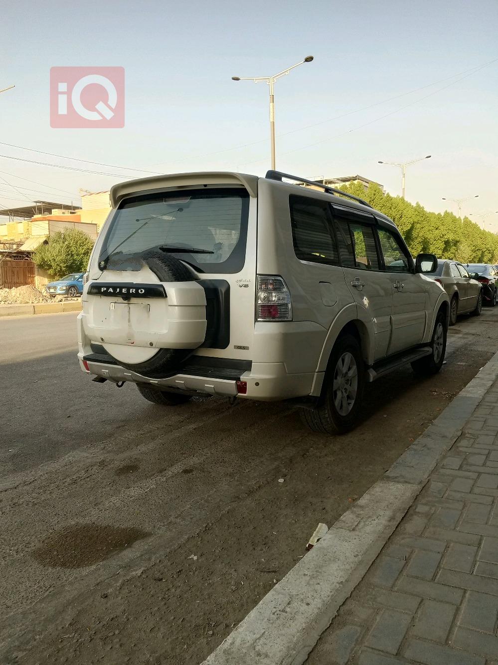 ميتسوبيشي باجيرو